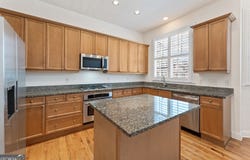 1266 Creekside Terrace SE, Smyrna, GA 30082