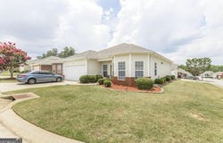378 Spyglass Hill, Perry, GA 31069