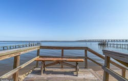 155 N WATER LANE, TAPPAHANNOCK, VA 22560