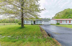 915 E Kentucky Street, Princeton, IN 47670-3066