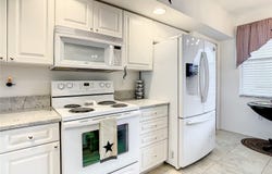 960 STARKEY ROAD, LARGO, FL 33771