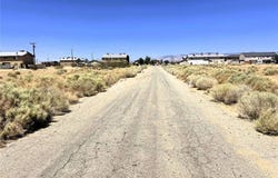 8414 Columbine Avenue, California City, CA 93505