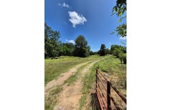 3282 Rock Creek Rd, Sawyer, OK 74756