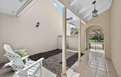 816 Windermere Way, Palm Beach Gardens, FL 33418