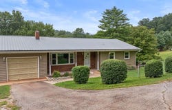 111 Clarksville Lane, Franklin, NC 28734
