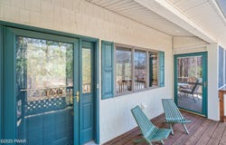 800 Peyton Place, Lords Valley, PA 18428