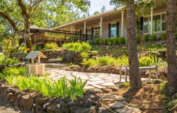 2080 Swingle Road, Trail, OR 97541
