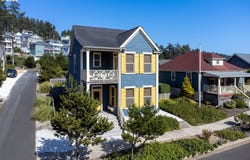 2518 SW ANEMONE AVE, Lincoln City, OR 97367