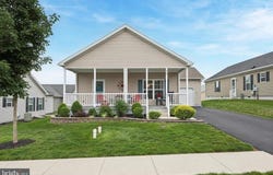 414 HONEYSUCKLE LANE, BLUE BELL, PA 19422