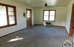 504 2nd ST, Whiting, KS 66552