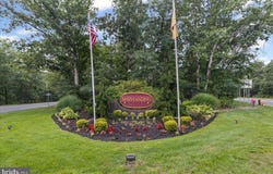 1525 THOMAS JEFFERSON COURT, MAYS LANDING, NJ 08330