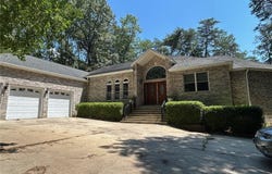 12358 Highland Drive, Belle Haven, VA 23306