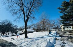1464 Idaho Avenue S, Saint Louis Park, MN 55426