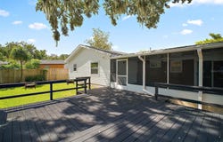 1301 CAMBRIDGE DRIVE, LEESBURG, FL 34748