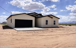 1252 Sahara Desert Drive, Chaparral, NM 88081