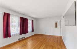 9643 McGee Street, Kansas City, MO 64114