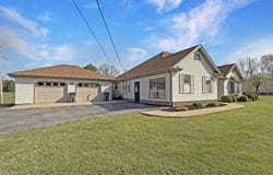 150 Wrather Rd, Murray, KY 42071