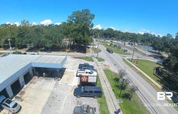 1909 Main Street, Daphne, AL 36526
