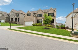 3755 Gardenside, Alpharetta, GA 30004