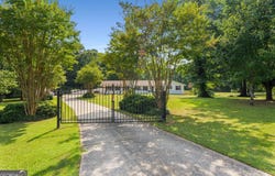 151 County Line, Fayetteville, GA 30215