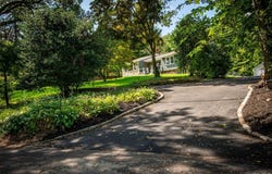 40 Lakeside Drive, Centerport, NY 11721