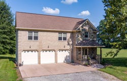 77 Rainbow Run, Albany, KY 42602