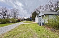15604 W Black Oak Road, Park Hill, OK 74451