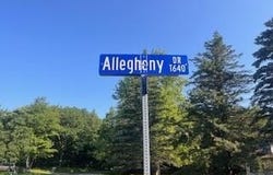 28 Allegheny Dr Drive, Blakeslee, PA 18610