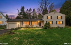 16 Hamilton Lane, Watertown, CT 06795