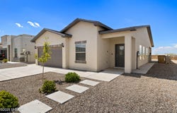 814 Magnolia Park Street, Sunland Park, NM 88008