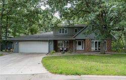 1577 Sherwood Drive, North Mankato, MN 56003