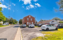 656 W 11TH STREET, FRONT ROYAL, VA 22630