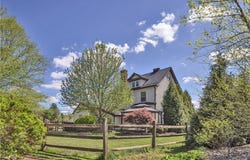 1226 Mayview Rd, Upper St Clair, PA 15241