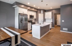 256 N 105th Street, Lincoln, NE 68527