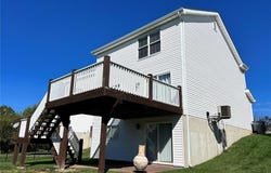239 Tyndale Drive, O'Fallon, MO 63366