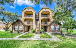 325 LAKEPOINTE DRIVE, ALTAMONTE SPRINGS, FL 32701