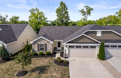 6446 Turning Stone Lp, Canal Winchester, OH 43110