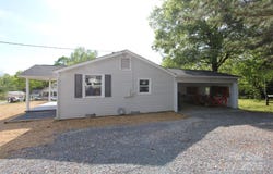 306 E Burnsville Street, Wadesboro, NC 28170