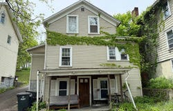 46 West St, Oneonta, NY 13820