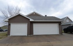 2694 Pinto Ln, IowaCity, IA 52240