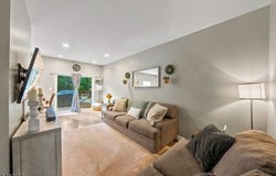 9 Old Orchard Ct, Clinton Town, NJ 08809-2626