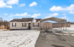 298 Smith Brewer Road, London, KY 40744