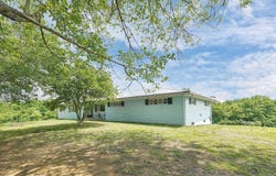 1450 Hebbardsville Rd, Albany, OH 45710