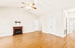 2516 GREENPORT DR, ROCKINGHAM, VA 22801