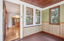 2066 S 79th St, West Allis, WI 53219