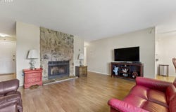 8512 SW MOHAWK St, Tualatin, OR 97062