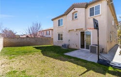 20027 Christopher Lane, Saugus, CA 91350