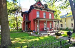 522 W 7th, Sedalia, MO 65301