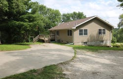 226 HUBBARD Road, COUNCIL BLUFFS, IA 51503