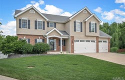 25 Jacobs Court W, St Peters, MO 63376